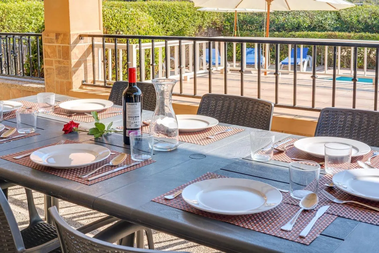 Villa Luis Vives Port de Pollença Nyaraló